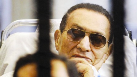 حسني مبارك في المحكمة